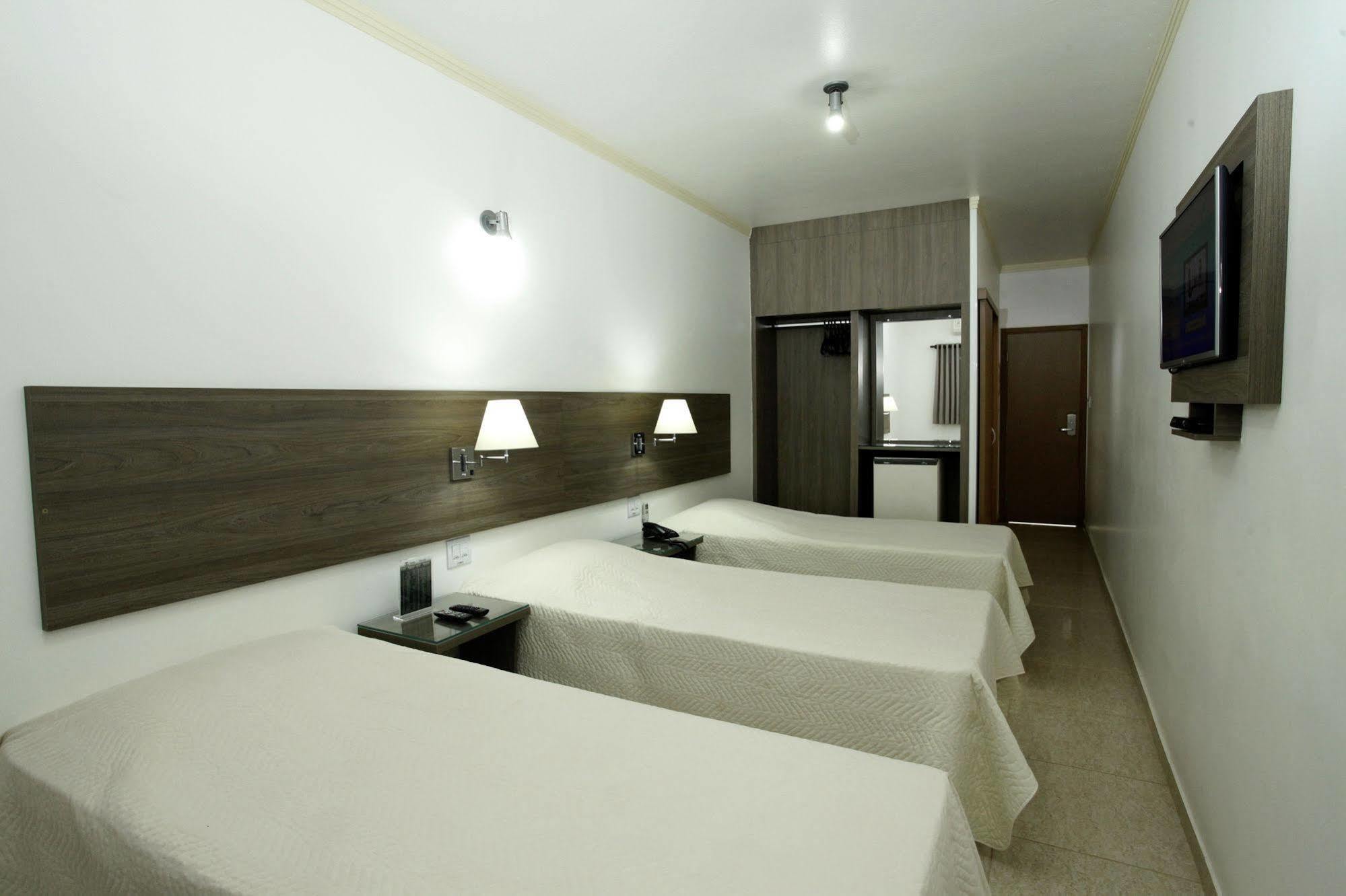 Indaia Hotel São Carlos Kültér fotó