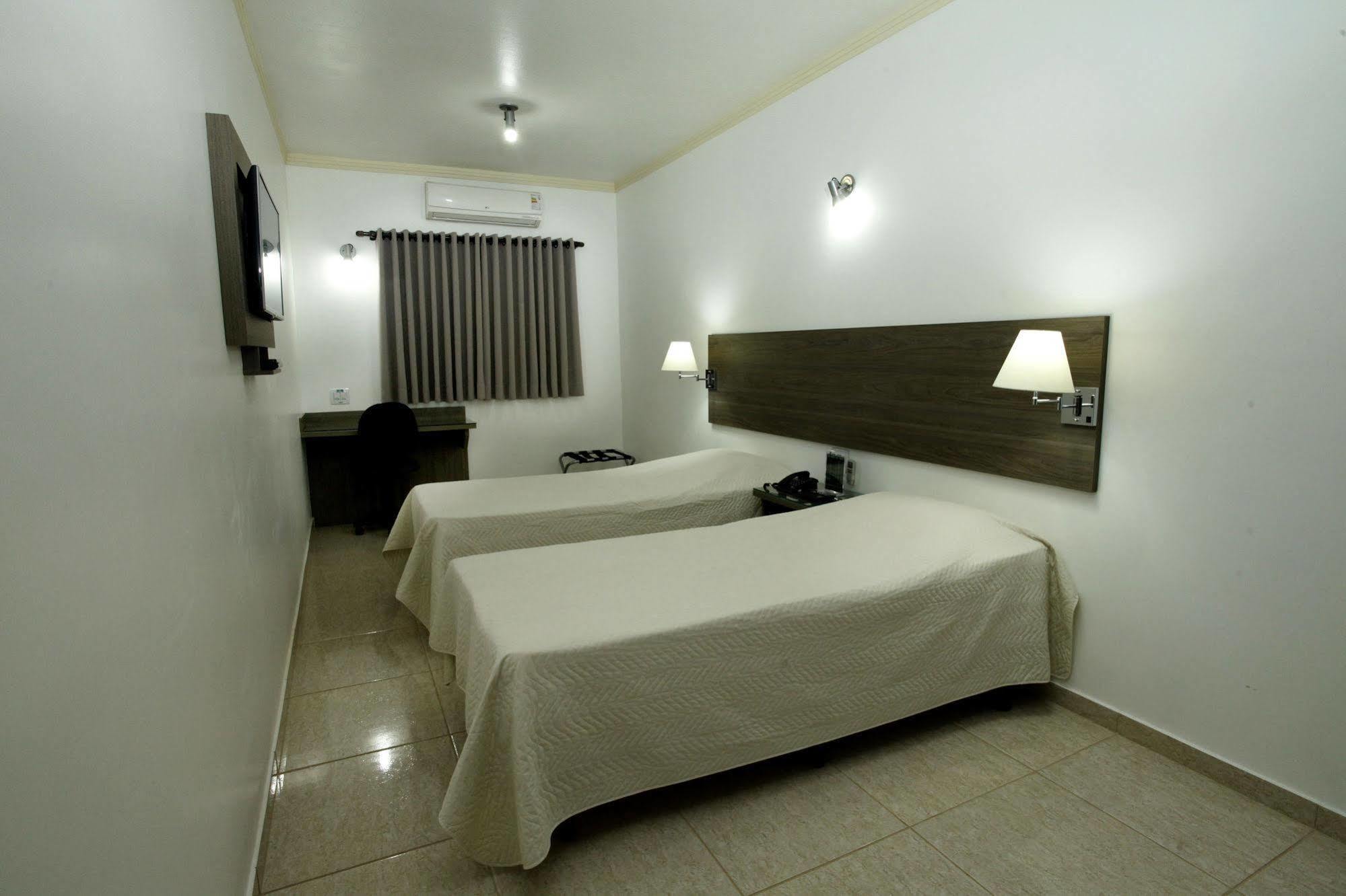 Indaia Hotel São Carlos Kültér fotó